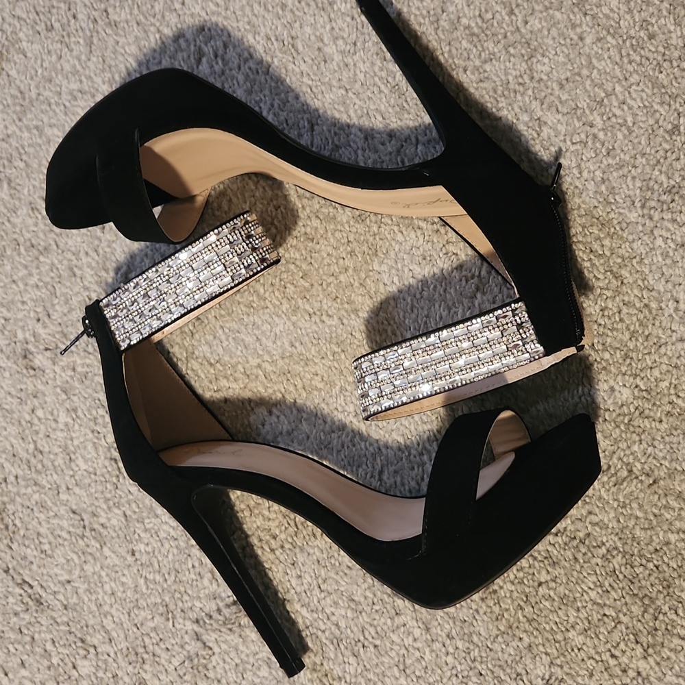 Platform Shoes - Picture 2 of 5